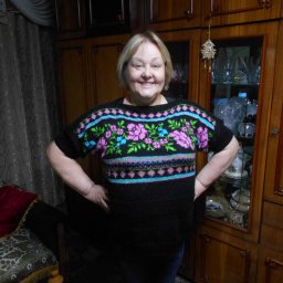 Жаккардовые розы