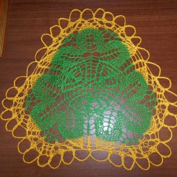 Кружевные салфетки из ириса