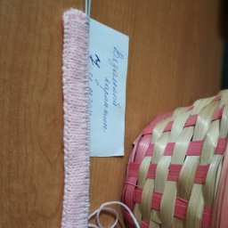 Связала последнюю петельку чепчика и внучка родилась!