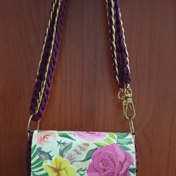 Вязаная сумочка для телефона