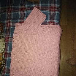 Розовое платье