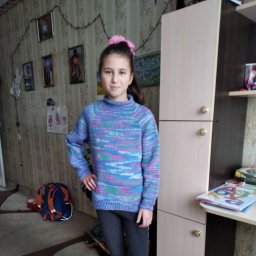 Пуловер для внученьки!