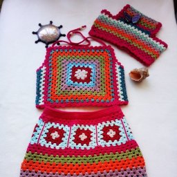 Вязаный комплект Яркое лето