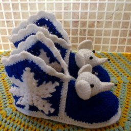 Тапочки домашние.