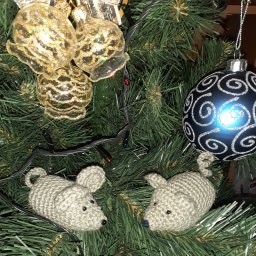 Продолжение. Мышки. Мыша уже не грустная)