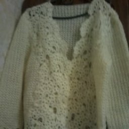 Нарядная кофточка и легкий жилет