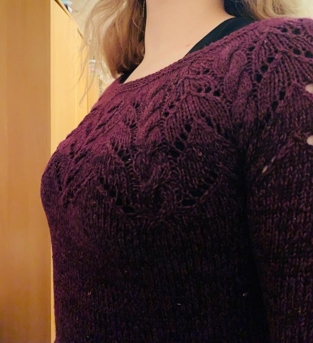 Пуловер для дочери