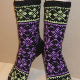 Жаккард. Носки на пяти спицах.