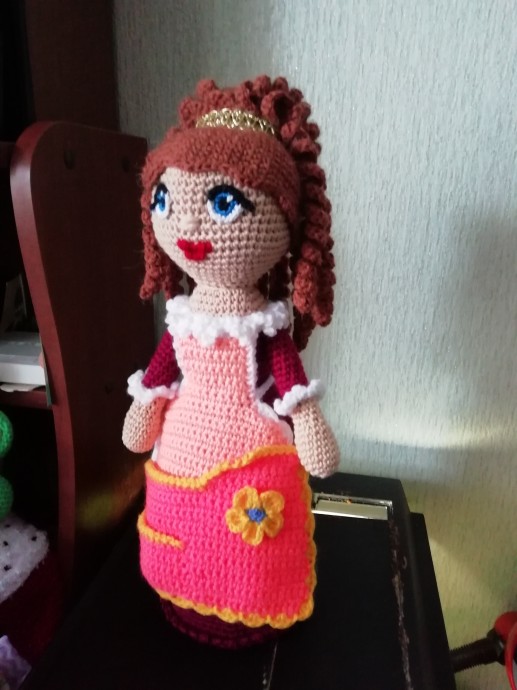Кукла рукодельница Кукла рукодельница