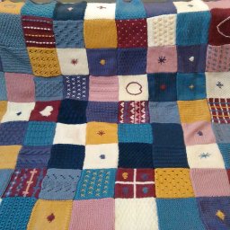 Плед в стиле шейкер, связанный спицами