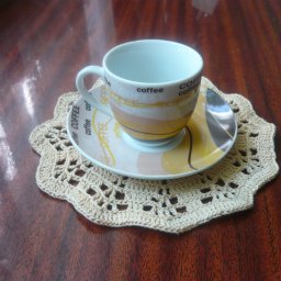 Салфетки под кофейную пару.