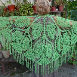 Шаль для подруги детства.