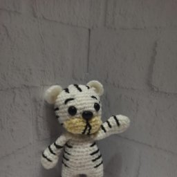 Белый тигрёнок.