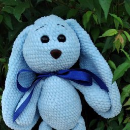 Плюшевый зайка.