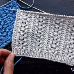 Шикарный узор "Ажурные полосы" спицами.