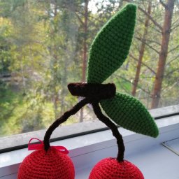 Вишенки-парочка