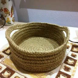 Джутовая корзина