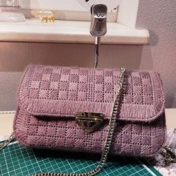 Новая дизайнерская сумочка