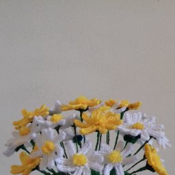 Цветы, связанные во время карантина