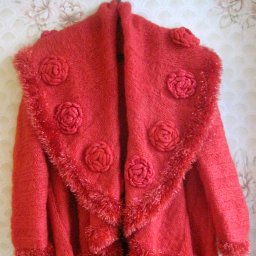 Накидка "Красная роза" спицами