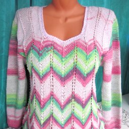 Пуловер "Колокольчик Миссони" на спицах.