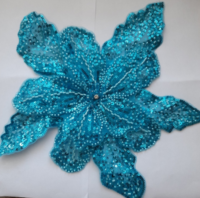 Костюм спицами "Волшебный цветок" Костюм спицами "Волшебный цветок"