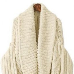 Интересное пальто спицами