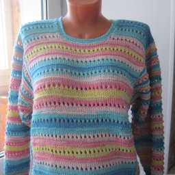 Пуловер "Веселые полосочки".