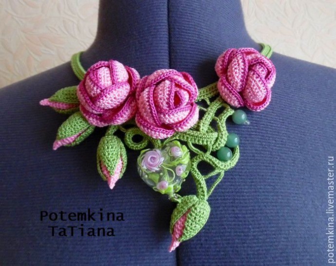 Красивые колье крючком Красивые колье крючком