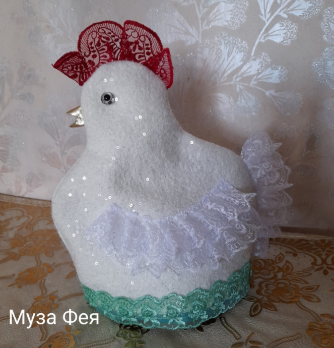 Золотой петушок и белая курочка - грелки на чайник, подарки к пасхе. Золотой петушок и белая курочка - грелки на чайник, подарки к пасхе.