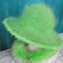 Шляпка "Изумруд" крючком