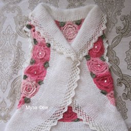 Китайский жилет с розами.