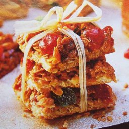 Новогоднее овсяное цветное печенье.