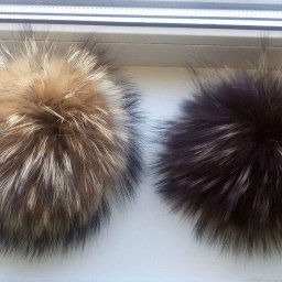 делаем помпон из меха