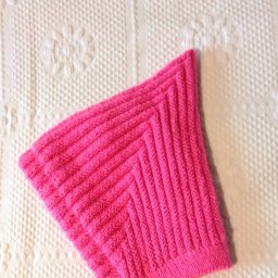 Зимняя шапочка "Гномик"