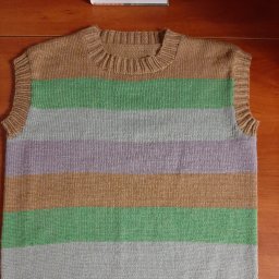 Просто безрукавка.