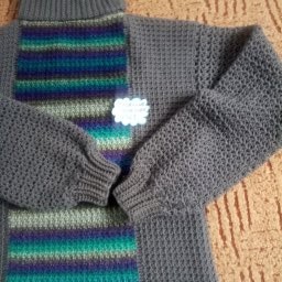 Свитер в технике "беспорядочного вязания"