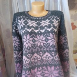 Женский свитер оверсайз ручной работы