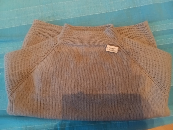 Свитерок "Песочный" в подарок сыну.