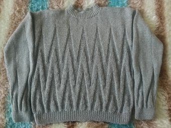 Свитерок " Серебристый иней"