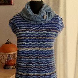 безрукавка крючком плотным узором