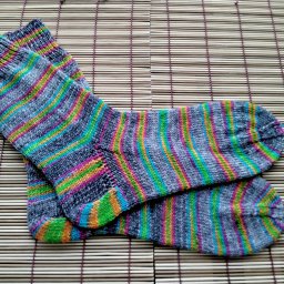 Носочки спицами