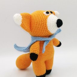 Лисёнок амигуруми