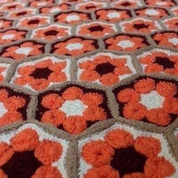 Коврик крючком узором африканский цветок