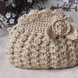 Маленькая сумочка с розой