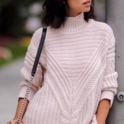 Пуловер из жгутов спицами