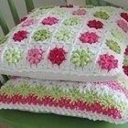 Плед и подушки крючком