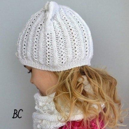 Ажурная шапочка с ушками