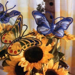 Взмах крыла - вязаные бабочки