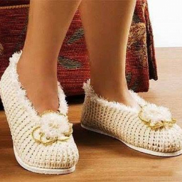 Вяжем тапочки на стельке